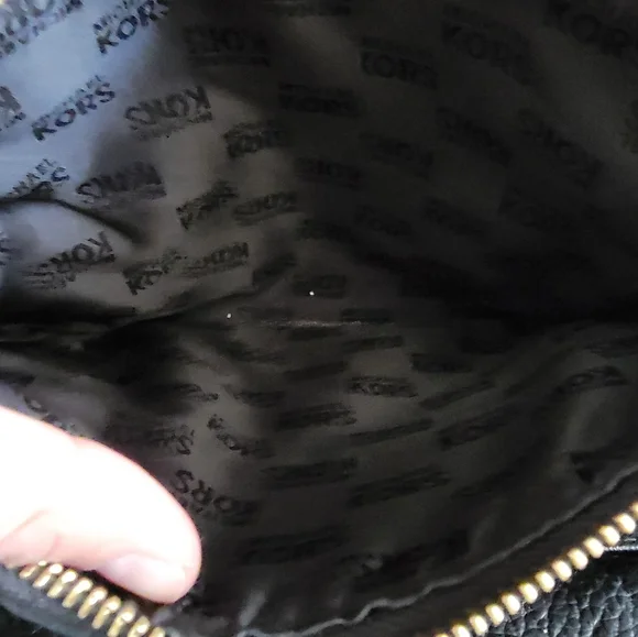 MK Fulton Crossbody Leather Bag - Picture 6 of 8